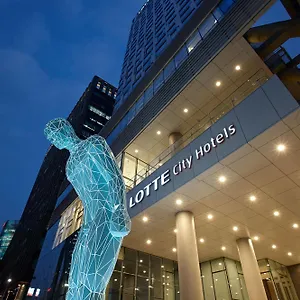4* מלון Lotte Myeongdong