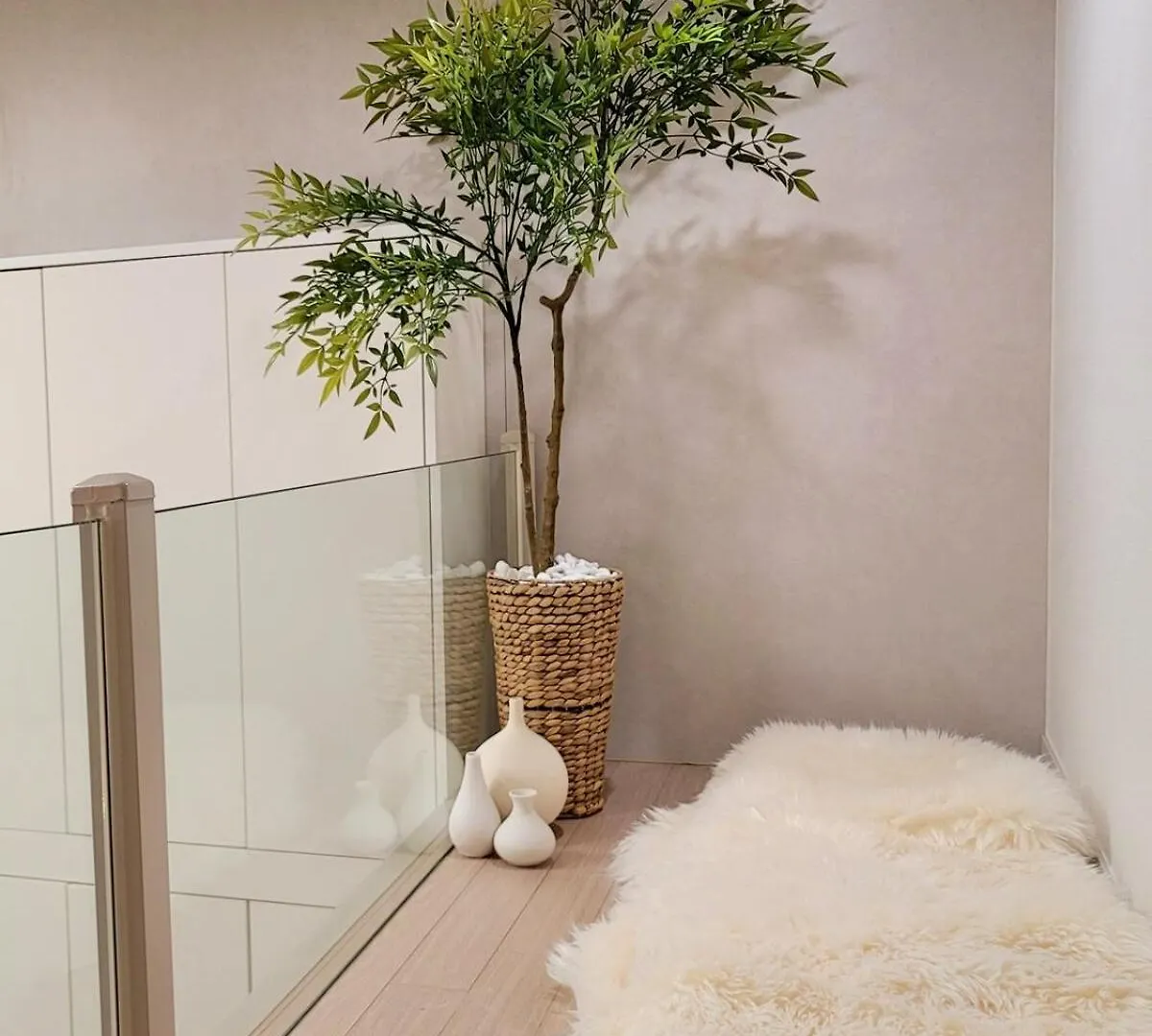 Apartment Open Sale Luxury Stay In Hongik Univ Station 3Mins 7Ppl Group Family Trip Luggage Storage Seoul