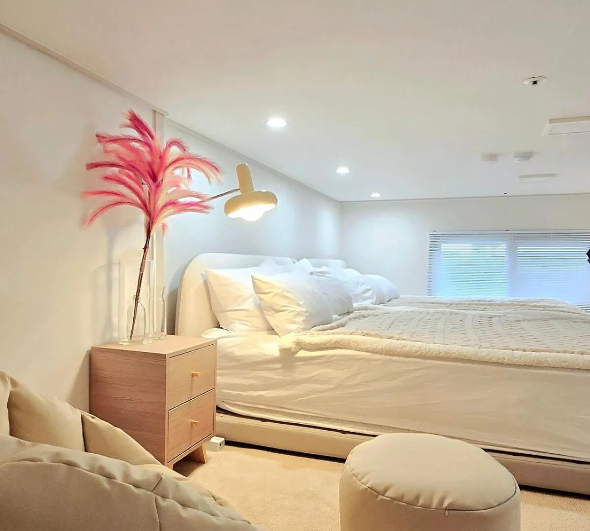 Apartment Open Sale Luxury Stay In Hongik Univ Station 3Mins 7Ppl Group Family Trip Luggage Storage Seoul